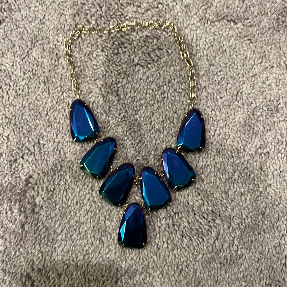 Kendra Scott iridescent harlow necklace